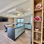 20age - Jacuzzi - Heated Pool - Algarve *