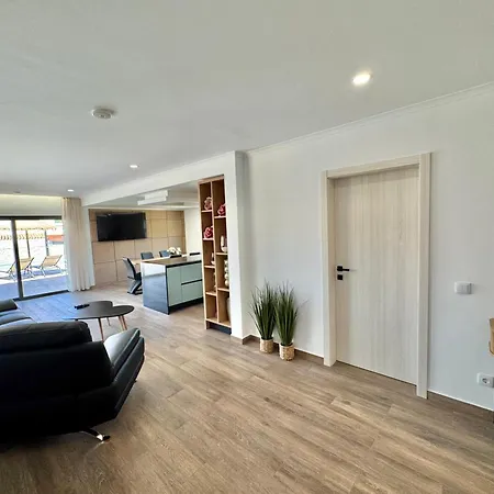 20age - Jacuzzi - Heated Pool - Algarve * Albufeira
