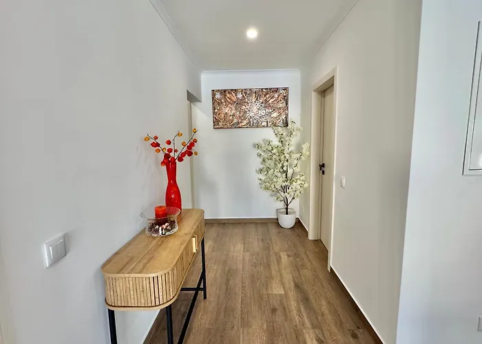 20age - Jacuzzi - Heated Pool - Algarve Villa Albufeira