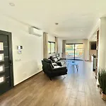 Villa 20age - Jacuzzi - Heated Pool - Algarve